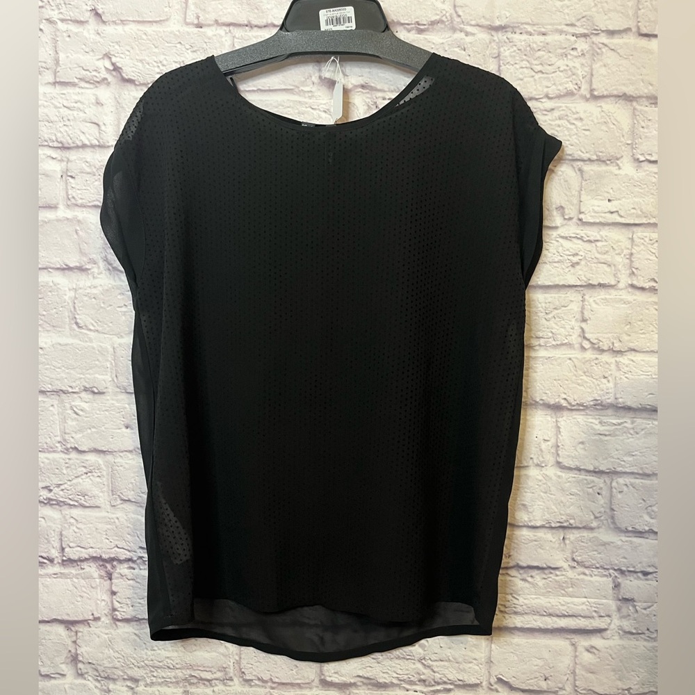 P0023.  MNG Sheer Top